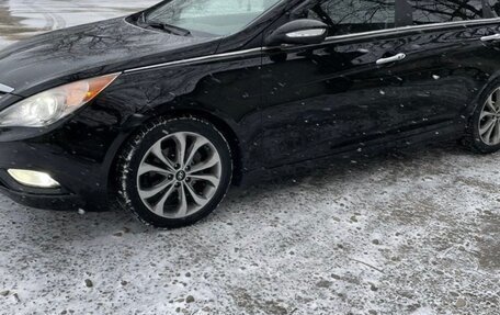 Hyundai Sonata VI, 2012 год, 1 200 000 рублей, 1 фотография