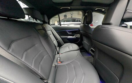 Mercedes-Benz E-Класс, 2025 год, 9 990 000 рублей, 9 фотография