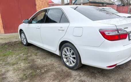 Toyota Camry, 2016 год, 1 950 000 рублей, 3 фотография