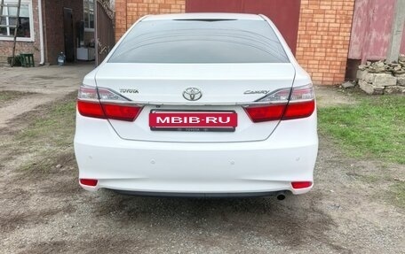 Toyota Camry, 2016 год, 1 950 000 рублей, 6 фотография