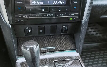 Toyota Camry, 2016 год, 1 950 000 рублей, 9 фотография