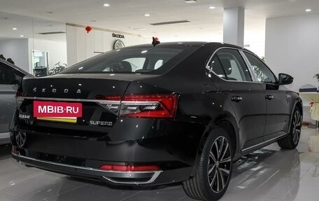 Skoda Superb III рестайлинг, 2025 год, 2 780 000 рублей, 9 фотография