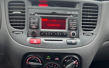 KIA Rio II, 2010 год, 300 000 рублей, 10 фотография