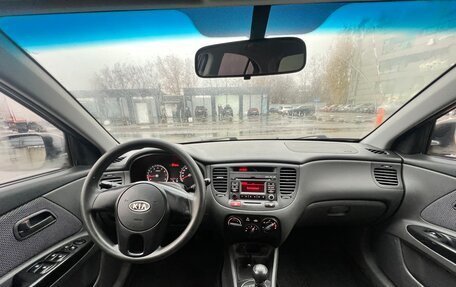 KIA Rio II, 2010 год, 300 000 рублей, 8 фотография