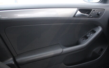 Volkswagen Jetta VI, 2016 год, 1 215 000 рублей, 16 фотография