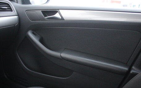 Volkswagen Jetta VI, 2016 год, 1 215 000 рублей, 17 фотография