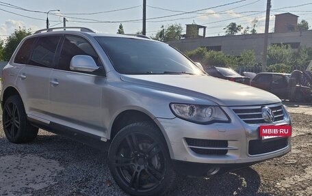 Volkswagen Touareg III, 2007 год, 980 000 рублей, 2 фотография