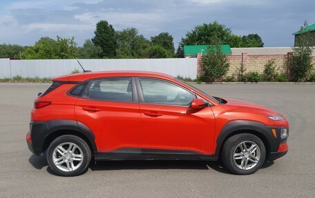Hyundai Kona I, 2019 год, 1 750 000 рублей, 3 фотография