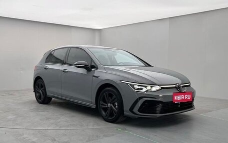 Volkswagen Golf VIII, 2022 год, 1 480 000 рублей, 1 фотография