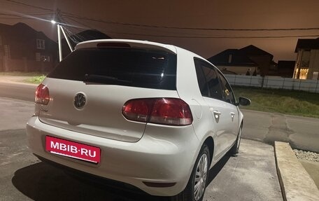 Volkswagen Golf VI, 2011 год, 850 000 рублей, 2 фотография