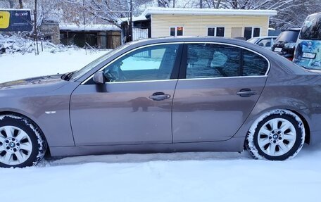 BMW 5 серия, 2004 год, 1 000 000 рублей, 9 фотография