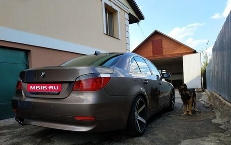 BMW 5 серия, 2004 год, 1 000 000 рублей, 15 фотография