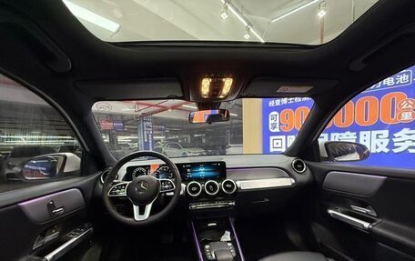 Mercedes-Benz GLB, 2022 год, 2 330 000 рублей, 9 фотография