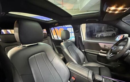 Mercedes-Benz GLB, 2022 год, 2 330 000 рублей, 11 фотография