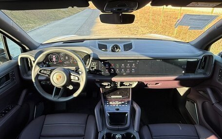 Porsche Cayenne III, 2025 год, 18 650 000 рублей, 4 фотография