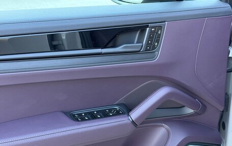 Porsche Cayenne III, 2025 год, 18 650 000 рублей, 6 фотография