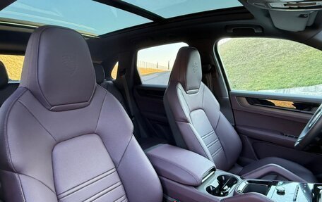 Porsche Cayenne III, 2025 год, 18 650 000 рублей, 11 фотография