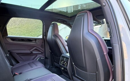 Porsche Cayenne III, 2025 год, 18 650 000 рублей, 14 фотография