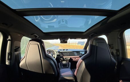 Porsche Cayenne III, 2025 год, 18 650 000 рублей, 16 фотография