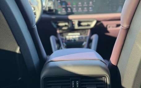 Porsche Cayenne III, 2025 год, 18 650 000 рублей, 15 фотография