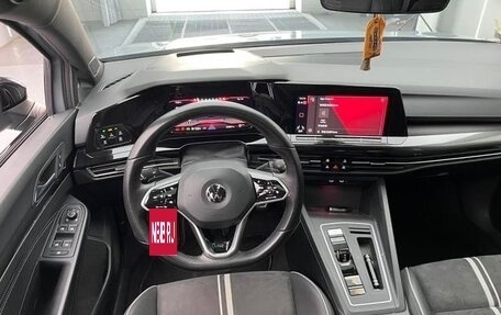 Volkswagen Golf VIII, 2022 год, 1 480 000 рублей, 10 фотография