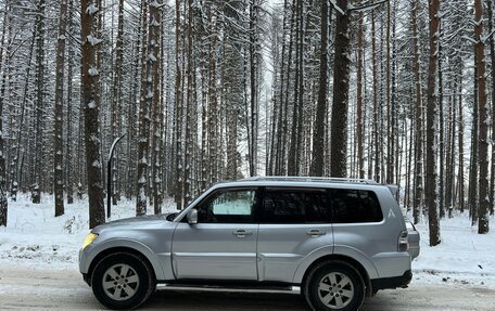 Mitsubishi Pajero IV, 2007 год, 1 350 000 рублей, 14 фотография