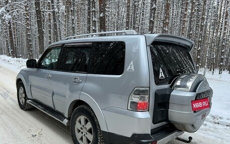 Mitsubishi Pajero IV, 2007 год, 1 350 000 рублей, 8 фотография