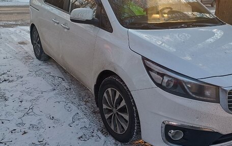KIA Carnival III, 2018 год, 3 300 000 рублей, 3 фотография