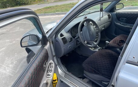 Hyundai Accent II, 2004 год, 450 000 рублей, 9 фотография