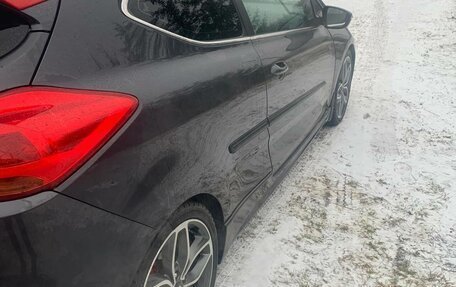 KIA cee'd GT II, 2017 год, 1 200 000 рублей, 8 фотография