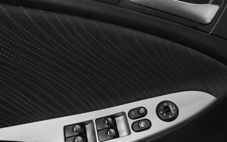 Hyundai Solaris II рестайлинг, 2015 год, 1 269 000 рублей, 7 фотография