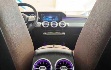 Mercedes-Benz GLB, 2022 год, 2 340 000 рублей, 12 фотография