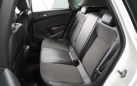 Opel Astra J, 2011 год, 829 000 рублей, 9 фотография