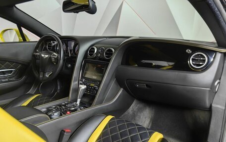 Bentley Continental GT II рестайлинг, 2017 год, 6 500 000 рублей, 8 фотография