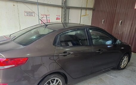 KIA Rio III рестайлинг, 2015 год, 950 000 рублей, 4 фотография