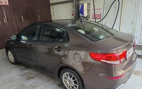 KIA Rio III рестайлинг, 2015 год, 950 000 рублей, 9 фотография