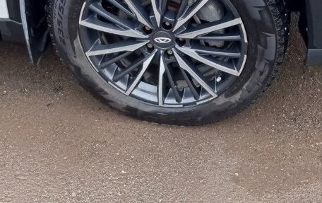 Chery Tiggo 8 Pro, 2022 год, 1 900 000 рублей, 5 фотография