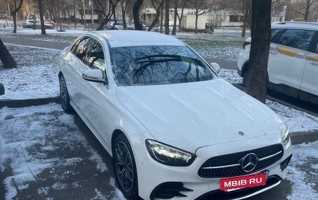 Mercedes-Benz E-Класс, 2021 год, 5 000 000 рублей, 4 фотография