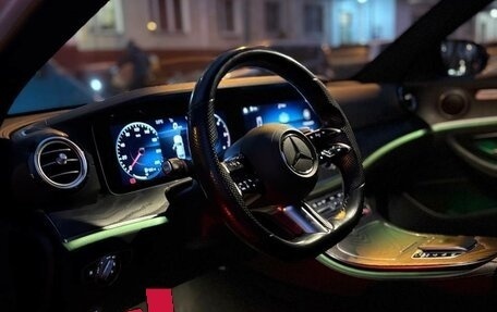 Mercedes-Benz E-Класс, 2021 год, 5 000 000 рублей, 9 фотография