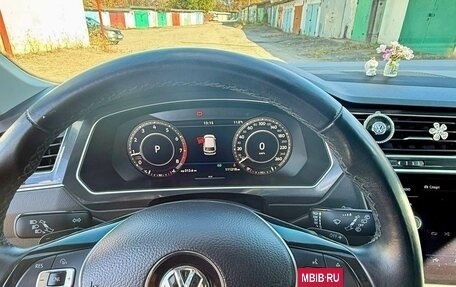 Volkswagen Tiguan II, 2018 год, 2 900 000 рублей, 5 фотография