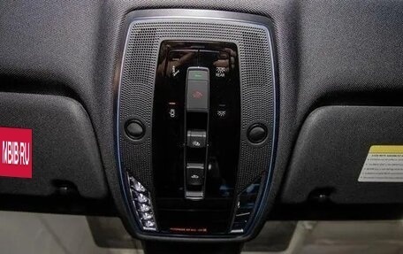 Audi S8, 2025 год, 19 686 000 рублей, 20 фотография