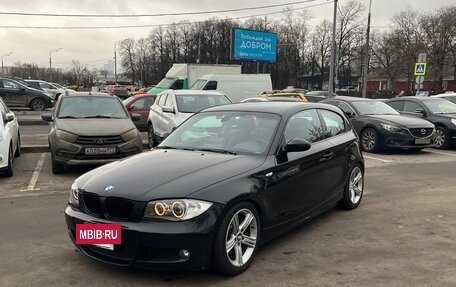 BMW 1 серия, 2008 год, 1 100 000 рублей, 7 фотография
