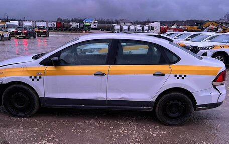 Volkswagen Polo VI (EU Market), 2019 год, 970 000 рублей, 2 фотография