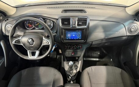 Renault Logan II, 2018 год, 749 800 рублей, 8 фотография