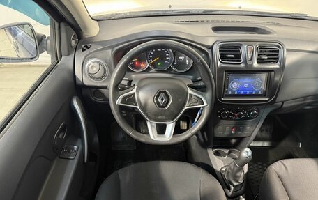 Renault Logan II, 2018 год, 749 800 рублей, 9 фотография