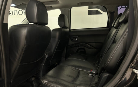 Mitsubishi Outlander III рестайлинг 3, 2008 год, 849 000 рублей, 13 фотография