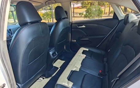 Chevrolet Monza, 2022 год, 960 000 рублей, 15 фотография