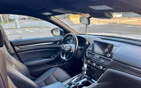 Honda Accord IX рестайлинг, 2019 год, 2 350 000 рублей, 17 фотография