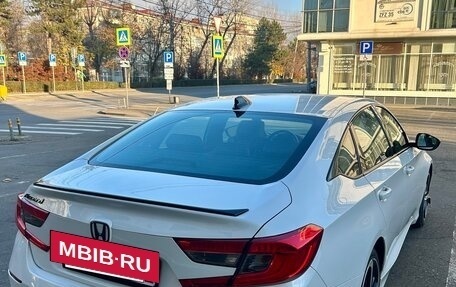 Honda Accord IX рестайлинг, 2019 год, 2 350 000 рублей, 9 фотография