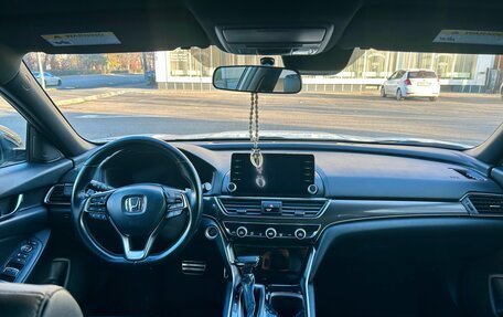 Honda Accord IX рестайлинг, 2019 год, 2 350 000 рублей, 18 фотография